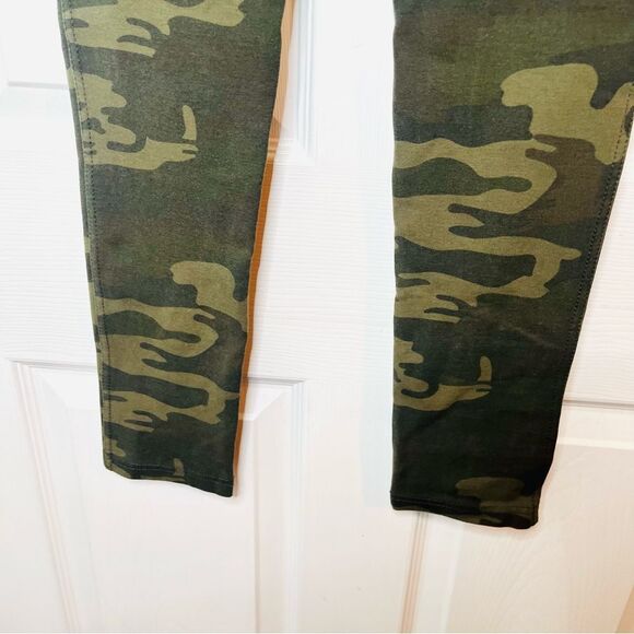 Sanctuary Runway Ponte Camouflage Leggings Forest Green Camo S - Picture 10 of 12